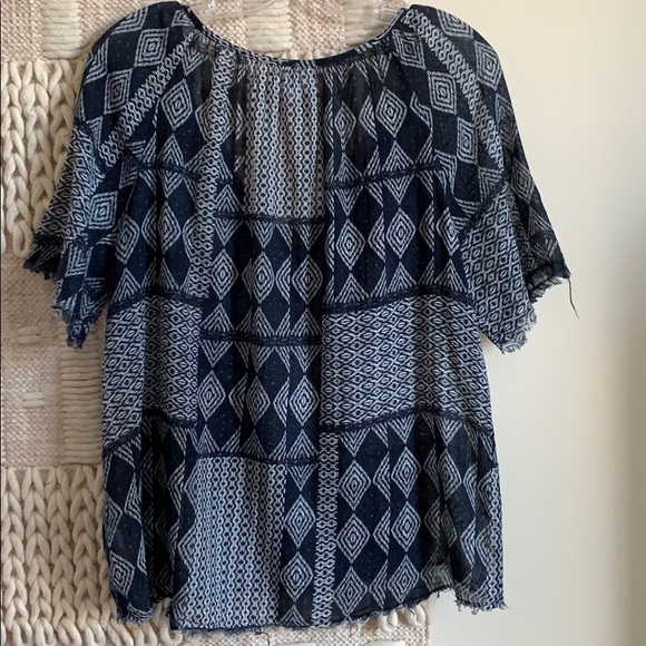 Velvet by Graham & Spencer tshirt - Picture 4 of 6